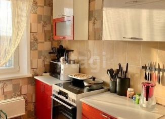 Продается 4-ком. квартира, 76 м2, Мыски, 4-й квартал, 16