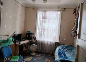 Продам 3-комнатную квартиру, 72.5 м2, Южноуральск, улица Строителей, 16