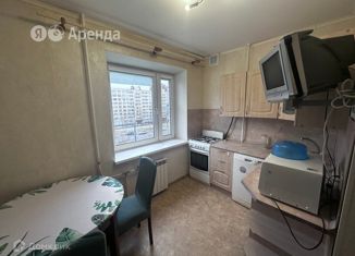 Аренда 2-комнатной квартиры, 52 м2, Санкт-Петербург, улица Димитрова, 12к1, метро Купчино