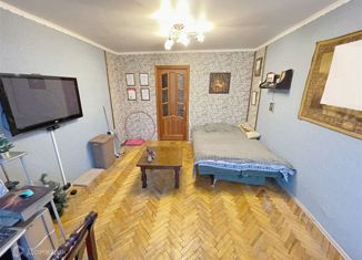 3-комнатная квартира на продажу, 65 м2, Москва, район Соколиная Гора, Измайловское шоссе, 24к2