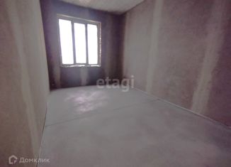 Продаю 2-комнатную квартиру, 87 м2, Нальчик, проспект Ленина, 1Е