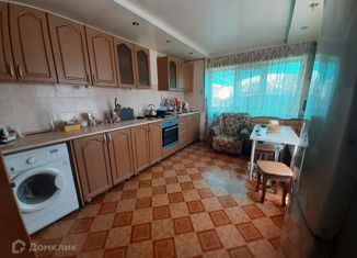 Продажа четырехкомнатной квартиры, 95 м2, Темрюк, улица Анджиевского, 75
