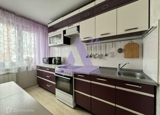 Продам трехкомнатную квартиру, 60 м2, Барнаул, улица Попова, 117, Индустриальный район
