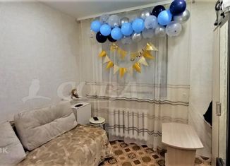 Продаю однокомнатную квартиру, 12.5 м2, Курган, улица Карла Маркса, 141, жилой район Центральный