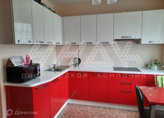 Продажа 2-комнатной квартиры, 51.6 м2, Нижний Новгород, Бурнаковская улица, 61, метро Буревестник