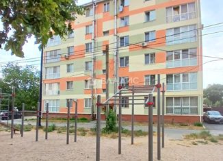 Продам 1-ком. квартиру, 47 м2, Симферополь, Бастионная улица, 3А