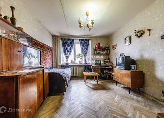 Продажа 1-комнатной квартиры, 33 м2, Санкт-Петербург, улица Нахимова, 3к1