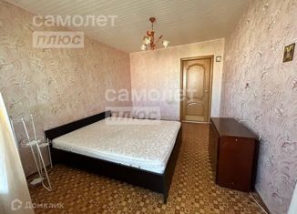 Продается трехкомнатная квартира, 67.1 м2, Ростов, 1-й микрорайон, 15