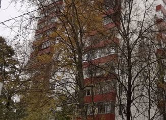 Продажа 2-ком. квартиры, 38.3 м2, Москва, Солнечногорская улица, 11, Головинский район