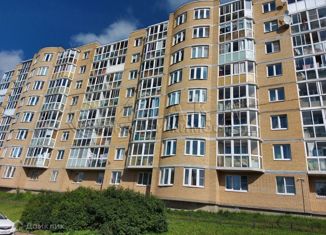 Продаю трехкомнатную квартиру, 77.9 м2, Санкт-Петербург, Красногородская улица, 7к1