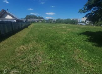 Продаю участок, 12 сот., деревня Подлёсово, Школьная улица