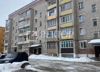 Продается двухкомнатная квартира, 45 м2, Буй, улица Октябрьской Революции, 64/2
