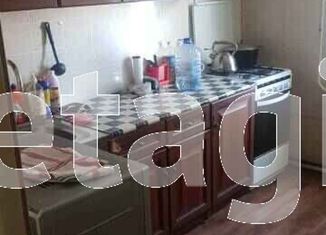 Продается 2-комнатная квартира, 53.2 м2, поселок городского типа Уренгой, микрорайон 5А, 50