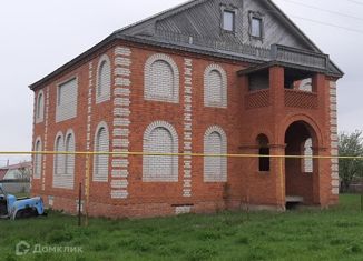 Продам дом, 429 м2, посёлок городского типа Камское Устье, улица Туфана Миннуллина, 12