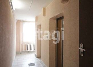 Продам 1-комнатную квартиру, 13 м2, Новый Уренгой, улица Геологоразведчиков, 2