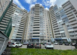 Двухкомнатная квартира на продажу, 74.2 м2, Новочебоксарск, улица Строителей, 6