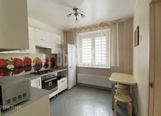 Сдаю в аренду 1-ком. квартиру, 35.6 м2, Миасс, улица Колесова, 1