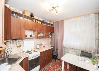 Продажа трехкомнатной квартиры, 66 м2, Тюменская область, улица Пермякова, 53