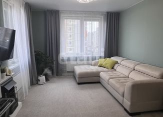 Продается 2-ком. квартира, 52.3 м2, Красноярск, Апрельская улица, 5К