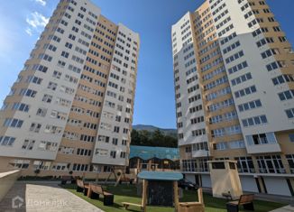 Продам однокомнатную квартиру, 35 м2, Ялта, улица Дражинского, 50