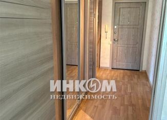 Продам трехкомнатную квартиру, 51 м2, Москва, 1-й Тушинский проезд, 3, метро Тушинская