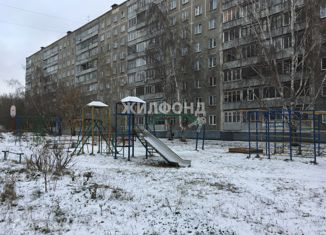 Продам 2-комнатную квартиру, 43.3 м2, Новосибирск, улица Толстого, 234, метро Речной вокзал