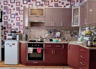 Продам 2-комнатную квартиру, 52.9 м2, Лянтор, 4-й микрорайон, 30