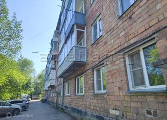 Продается 4-комнатная квартира, 61.3 м2, Красноярский край, улица Калинина, 80Б