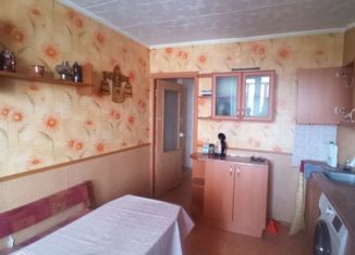 Продается трехкомнатная квартира, 68 м2, Симферополь, улица Бетховена, 111, Киевский район