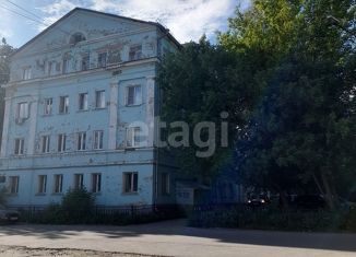 Продажа 4-ком. квартиры, 70.9 м2, Выкса, улица Красные Зори, 32