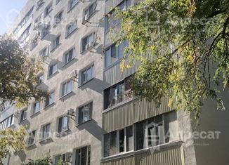 Трехкомнатная квартира на продажу, 64.7 м2, Волгоград, Невская улица, 14, Центральный район