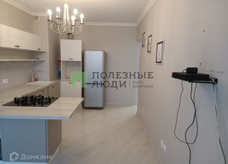 Продается двухкомнатная квартира, 57.5 м2, Энгельс, улица Кондакова, 48А