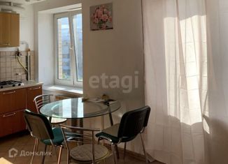 Продажа 1-комнатной квартиры, 32 м2, Москва, улица Паршина, 15, улица Паршина