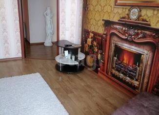 Продам 2-ком. квартиру, 50.3 м2, Курган, улица Калинина, 2, жилой район Северный