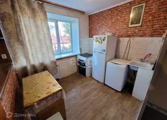 Сдается в аренду однокомнатная квартира, 31 м2, Приморский край, проспект 100-летия Владивостока, 153