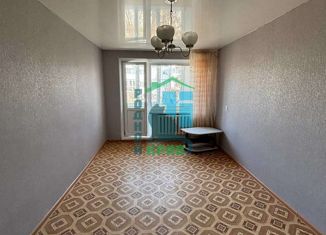 Продаю 2-комнатную квартиру, 43 м2, Самарская область, улица Маршала Жукова, 266