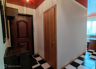 Продам 3-комнатную квартиру, 58.7 м2, Абакан, улица Чертыгашева, 77