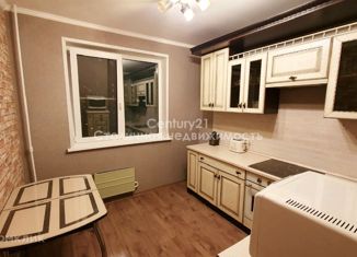 Продаю 2-ком. квартиру, 53.6 м2, Москва, улица Клары Цеткин, 29, улица Клары Цеткин