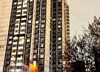 Продам 1-ком. квартиру, 41 м2, Москва, Люблинская улица, 104, метро Марьино