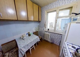 Продается 4-комнатная квартира, 61.3 м2, Шадринск, Пролетарская улица, 76