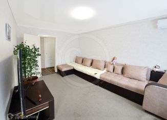 Продается 3-ком. квартира, 60 м2, Оренбург, Братская улица, 1А, жилой район Степной