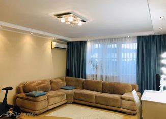 Продажа четырехкомнатной квартиры, 136.2 м2, поселок городского типа Джубга, Советская улица, 39