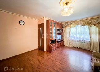 Продается двухкомнатная квартира, 46.3 м2, поселок Михайловский, Юбилейная улица, 1