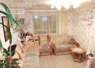 Продам 2-комнатную квартиру, 45.4 м2, Кировская область, Набережная улица, 2