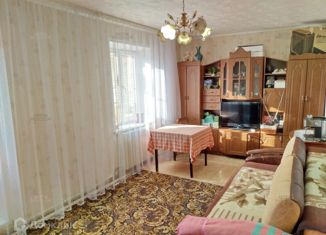 Продажа 3-комнатной квартиры, 64.5 м2, поселок Воротынск, Советская улица, 1А