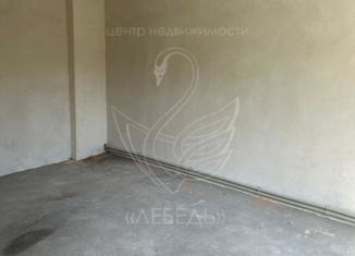 Продаю 4-ком. квартиру, 85 м2, Калининградская область, Советская улица, 29