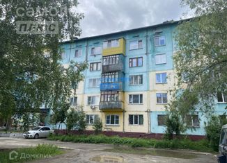 Четырехкомнатная квартира на продажу, 102.3 м2, Бийск, улица Михаила Кутузова, 21/1