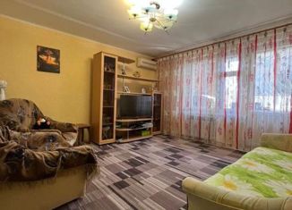 Аренда 3-ком. квартиры, 68.1 м2, Новокубанск, Спортивная улица, 50А