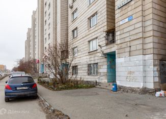Продам 3-комнатную квартиру, 68.4 м2, Екатеринбург, улица Бебеля, 114, улица Бебеля