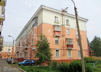 Продается 2-ком. квартира, 46 м2, Северодвинск, проспект Ленина, 23
